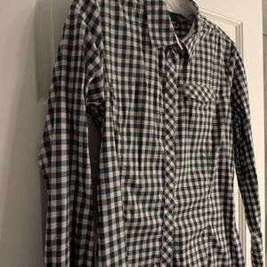 Victorinox woman's Checkered Shirt M ( Dark Green And White)
